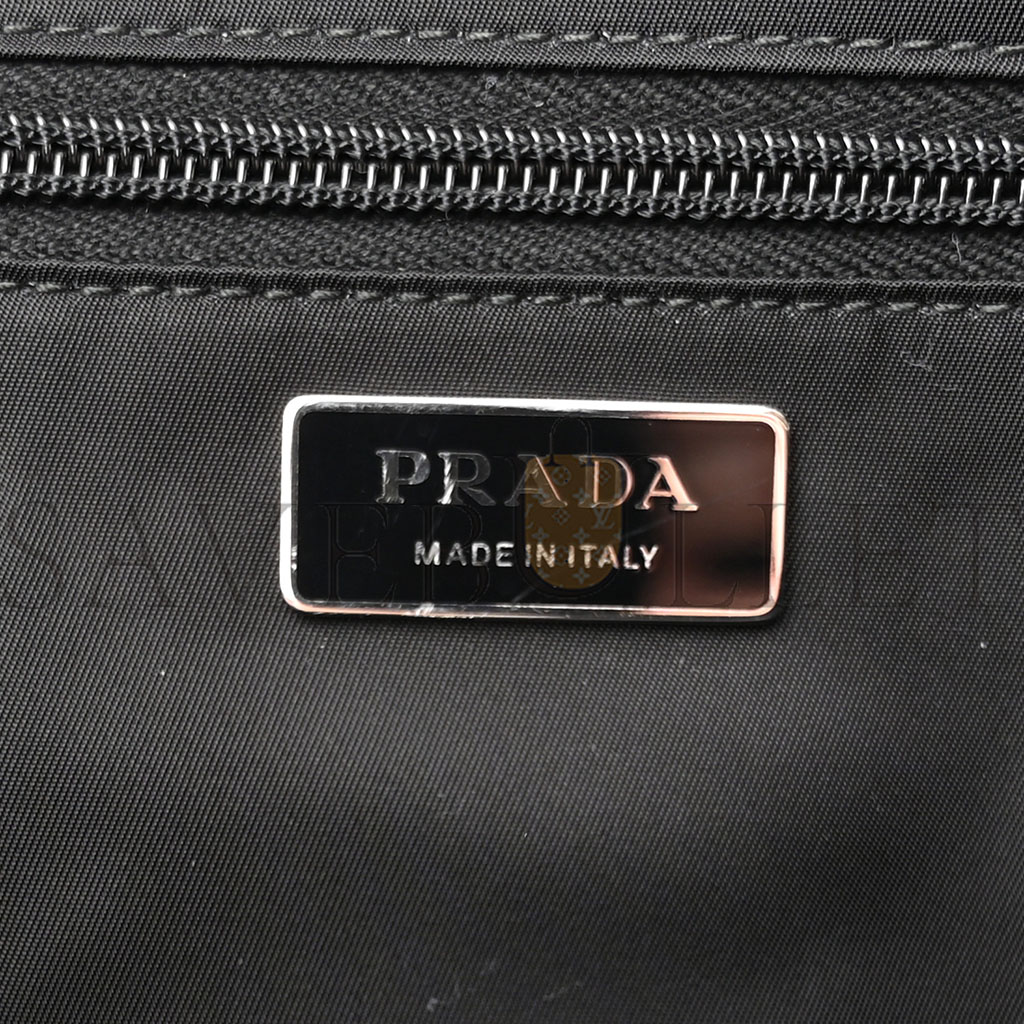 PRADA RE-NYLON SMALL PADDED SHOULDER BAG BLACK (36*29*15cm)