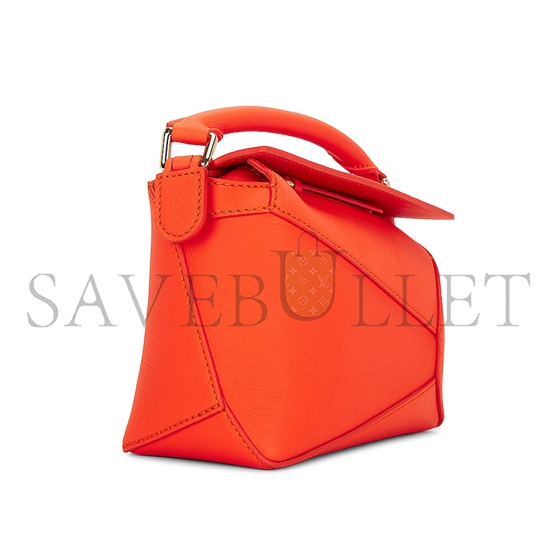 LOEWE MINI PUZZLE EDGE BAG IN CLASSIC CALFSKIN A510P88X26-5959 (18*12.5*8cm)