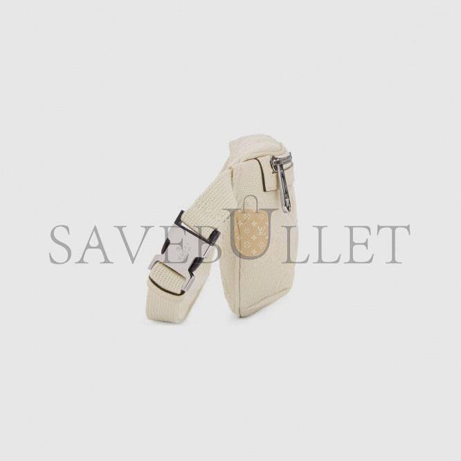 GUCCI GG EMBOSSED BELT BAG ‎658582  (23*13*5cm)