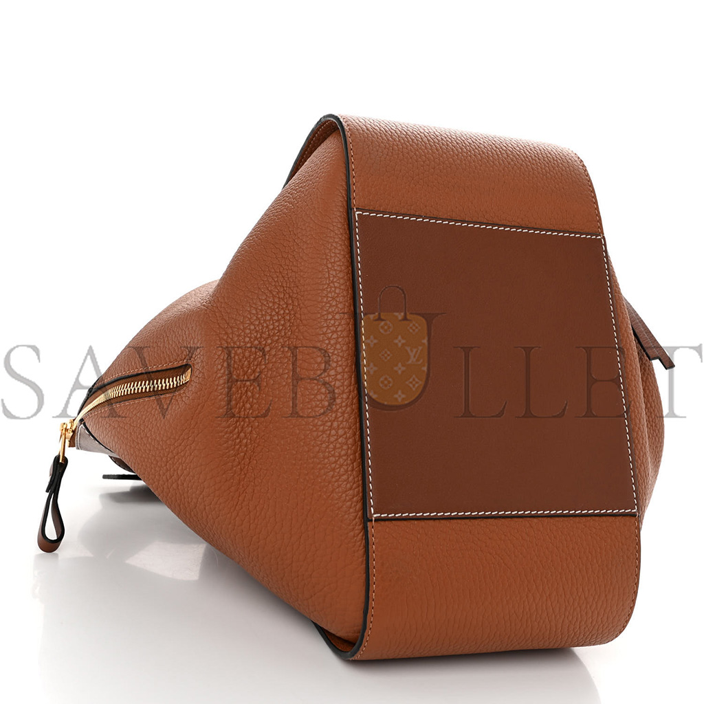 LOEWE GRAINED CALFSKIN SMALL HAMMOCK SHOULDER BAG TAN (29*25*13cm)