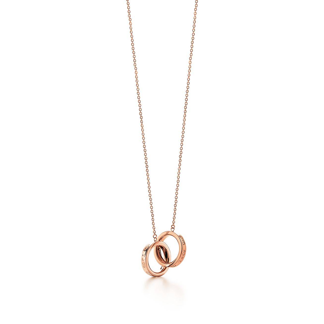 TIFFANY 1837® INTERLOCKING CIRCLES PENDANT IN ROSE GOLD, SMALL